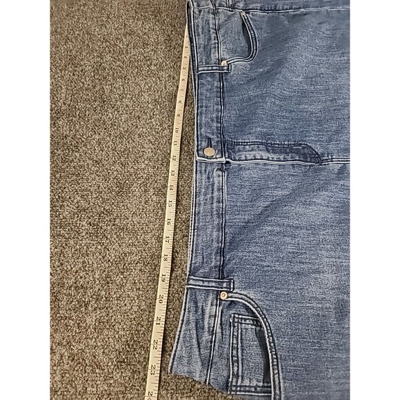 Westport Plus Denim Skirt Womens 24W Pockets Stretch Floral Dedign VGC - Picture 5 of 6